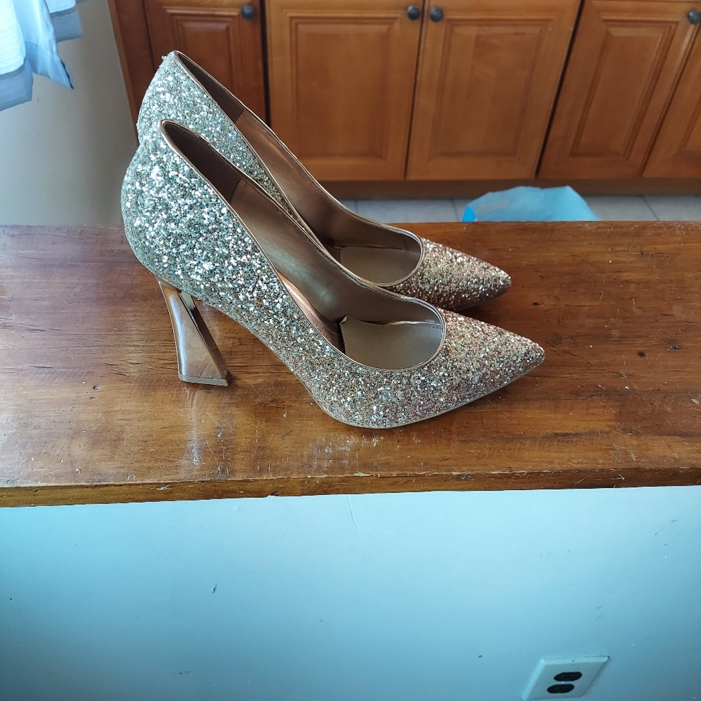 Shoe pump - Picture 3 of 4